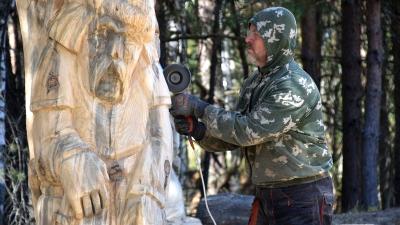 В музее деревянного зодчества под Рязанью прошёл турнир резчиков